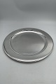 Danam Antik 
præsenterer: 
Hingelberg 
Sterling Sølv 
Bakke af Svend 
Weihrauch No. 
32003