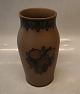 Brun Vase 19.5 
cm Frugt 
dekoration #47 
L. Hjorth ...