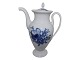 Blå Blomst 
Sjælden kaffekande fra ca. 1820-1840