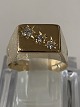 Antik Huset 
presents: 
Men's 
Signet ring in 
14 carat gold 
with three 
diamonds.
Size 59.5