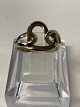 Antik Huset 
præsenterer: 
8 karat 
guld, Dame 
Hjertering.
Ring størrelse 
56.