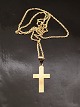 Middelfart 
Antik presents: 
8 carat 
gold cross