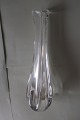ViKaLi 
präsentiert: 
Eine 
schöne alte 
Vase aus 
Krystal-glas 
von Orrefors
H: 18,5 cm
In sehr gutem 
Zustand