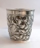 Lundin Antique 
presents: 
Jørgen 
Friis, Randers 
(1739-1790). 
Large silver 
beaker. Height 
11 cm. Diameter 
10 cm.