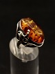 Sterling sølv 
ring med rav