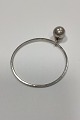 Danam Antik 
presents: 
Silver 
Armring Bangle 
with ball 
pendant and 
engraving