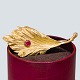 Antik 
Damgaard-
Lauritsen 
presents: 
Bernhard 
Hertz; Brooch 
in 14k gold set 
with a ruby