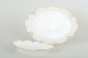 L'Art presents: 
Haviland, 
France
2 oval dishes, 
1940s.