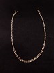 Middelfart 
Antik presents: 
8 carat 
gold bismarck 
necklace