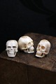 Old, decorative 
mini skulls 
carved in horn 
/ bone...