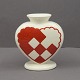 Antik 
Damgaard-
Lauritsen 
presents: 
Royal 
Copenhagen; Red 
christmas heart 
in faience