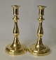 Pegasus – Kunst 
- Antik - 
Design 
presents: 
Pair of 
Danish antique 
brass 
candlesticks, 
19th century.