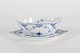 Stari Antik 
presents: 
Royal 
Copenhagen 
Blue Fluted 
Half Lace
Sauce boat 587
