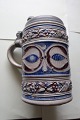 ViKaLi 
presents: 
Antique 
mug with a lid 
of tin/pewter
Pottery
H: 17cm (see 
photo)
Stamped
In a very good 
...