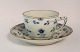 Lundin Antique 
presents: 
Bing & 
Gröndahl. 
Butterfly with 
gold. Large 
coffee cup / 
tea cup with 
saucer. (1 
quality)
