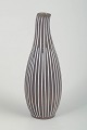 L'Art præsenterer: Helge Østerberg, keramik vase, hånddekoreret, 1970’erne.