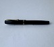 Reutemann Antik 
presents: 
Black 
Osmia fountain 
pen With size 2 
Gold nib