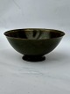 Reutemann Antik 
presents: 
Bronze 
patinated Bowl 
from Just 
Andersen