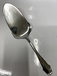 Antik Huset 
presents: 
Christiansborg 
Silver Cake 
Spoon
Toxværd
Length 25 cm.