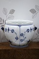 K&Co. presents: Rare Blue Fluted Plain Flower Pot Cover from Royal Copenhagen.1/125. 1.sort. 1898-1923...