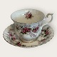 Moster Olga - Antik og Design presents: Royal AlbertLavender RoseTeacup*DKK 150