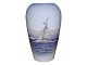 Lyngby porcelænVase med sejlbåd