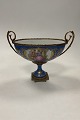 Oval Porcelæns skål med bronze montering i Sevres Stil