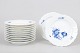 L'Art presents: Royal Copenhagen Blue Flower Curved, set of twelve plates model 10/1625.