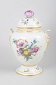 L'Art presents: Royal Copenhagen perfume burner with lid.