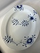 Antik Huset presents: Royal Copenhagen Blue Mega mussel Fluted, Serving dishØ:. 37.5 x 29.5 cm