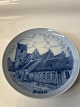 Antik Huset presents: Bing & Grøndahl, plate with motif of Præstø town. Ø:. 18 cm.