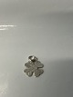 Vedhæng/Charms i sølv motiv FirkløverHøjde 1,7 cm.