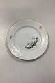 Danam Antik presents: Bing og Grøndahl Anemone Macbeth Dinner Plate No. 25