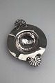 Danam Antik presents: Georg Jensen Sterling Silver Tea Strainer No. 1 (1925 - 1933)