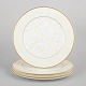 L'Art presents: Villeroy & Boch, set of four charger plates.