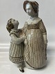 Antik Huset presents: B&G Stoneware figurine - Mother and daughter.No. 206.Height 25 cm.
