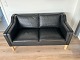 MR Retro Design presents: Architect designed Mogens Hansen MH195 2-seater sofa in black premium leather with ...