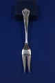 Antikkram presents: Herregaard Danish silver flatware, the large meat fork 22.5cms all of silver