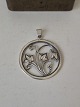 Karstens Antik presents: Vintage silver pendant decorated with bell flowers