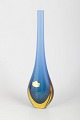 L'Art presents: Murano, tall vase.