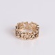 Osted Antik & Design præsenterer: Ole Lynggaard Anemone ring i 14 karat guld med gennembrudt bladdesign
