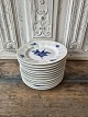 Karstens Antik presents: Royal Copenhagen Blue Flower large cake plate no. 8518 – 17,5 cm.