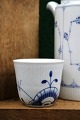 K&Co. presents: Mega Mussel large espresso thermo cup from Royal Copenhagen. (Discontinued) 494...