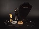 L'Art presents: Set of 12 Vintage Jewellery Items. Rings, Necklaces, Neck Rings and Earrings. Bijouterie. 20th ...