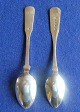 Musling Silberbesteck, Paar Teelöffel. 1 Löffel in 3-türme dänisch Silber von 1913, und 1 Löffel in englischem „Silber“??