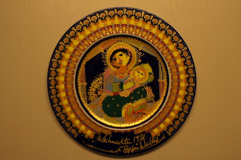 Rare Rosenthal Wiinblad Christmas plate from 1971.