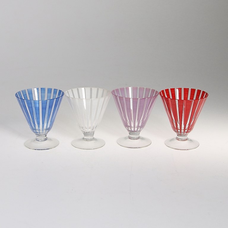 Cocktail Glass "Strikt", Bengt Orup, Johansfors. 1950s.