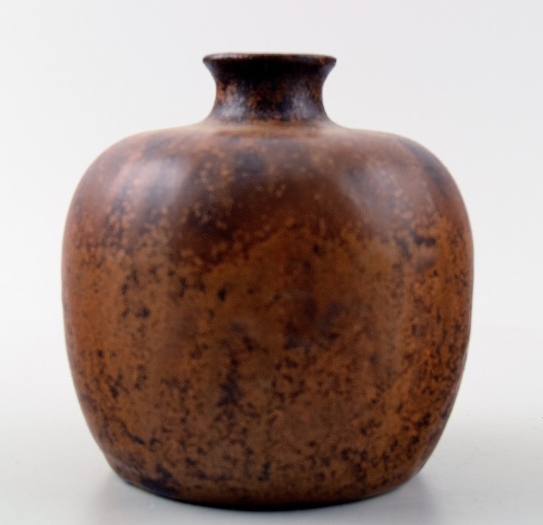 Carl Halier, own workshop, unique ceramics vase.
