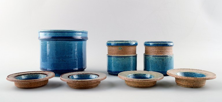 7 pieces Kähler, HAK, glazed stoneware vase and small bowls. 
Denmark 1960s.
Nils Kähler for Kähler.