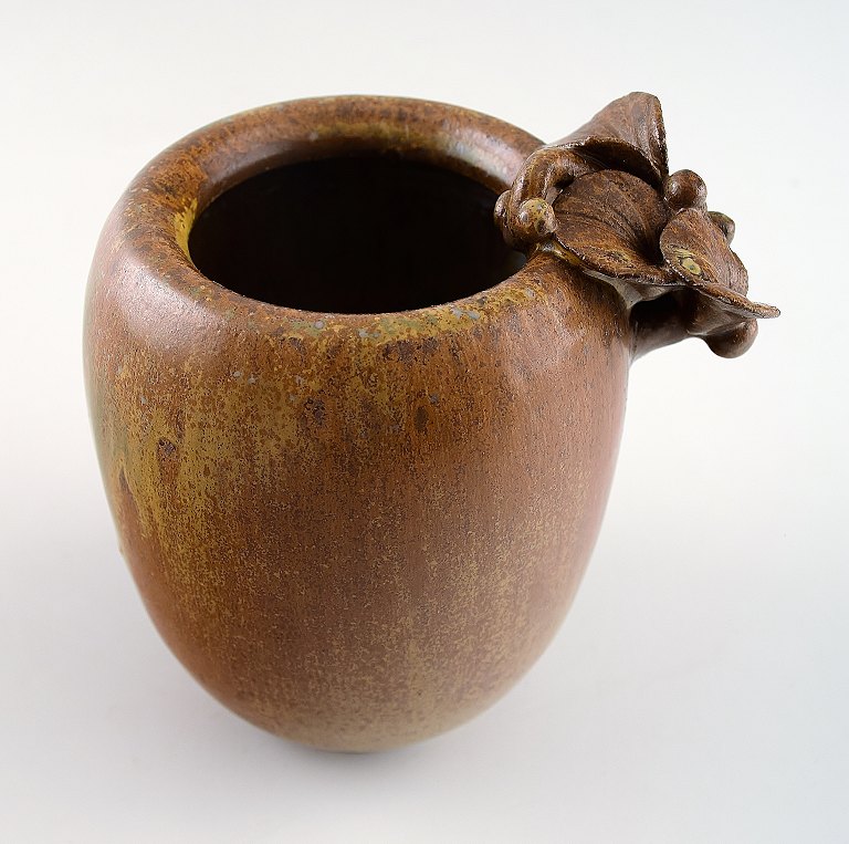 Arne Bang. Pottery vase.
